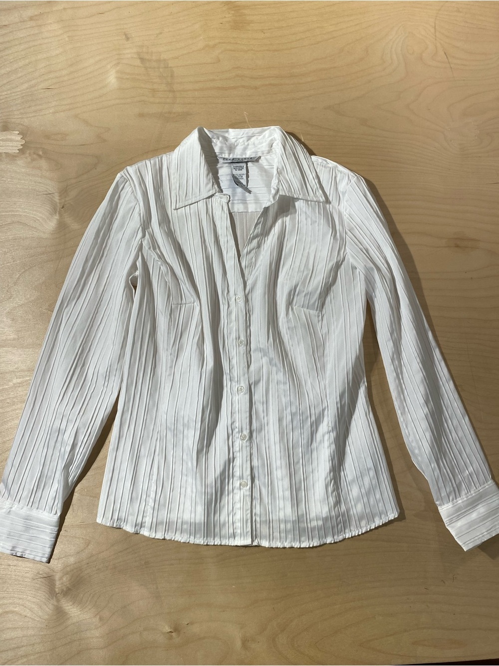 Fred David White Textured Button-Front Blouse Large (RZ) - Picture 3 of 6
